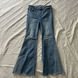 American Eagle super stretch, flare jeans